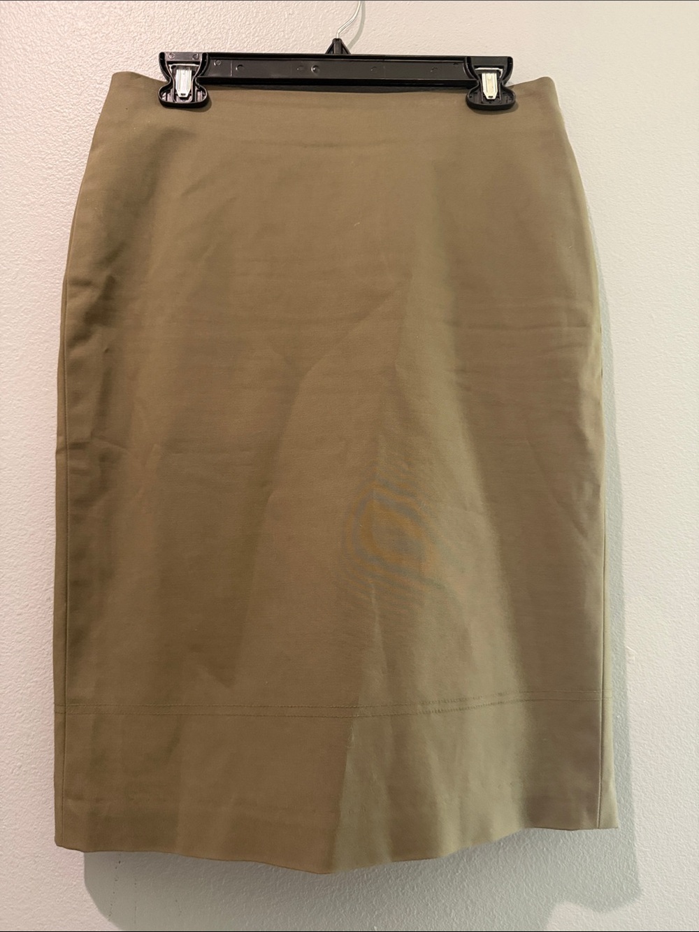 Doncaster Olive Pencil Skirt Slit Back Zip Up Button Closure Size 6 Old Money
